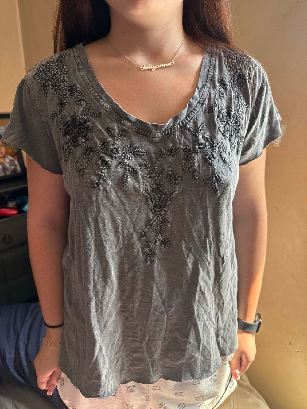 Apt. 9 Gray Short Sleeve T-Shirt With Front and Back Floral Embroidery